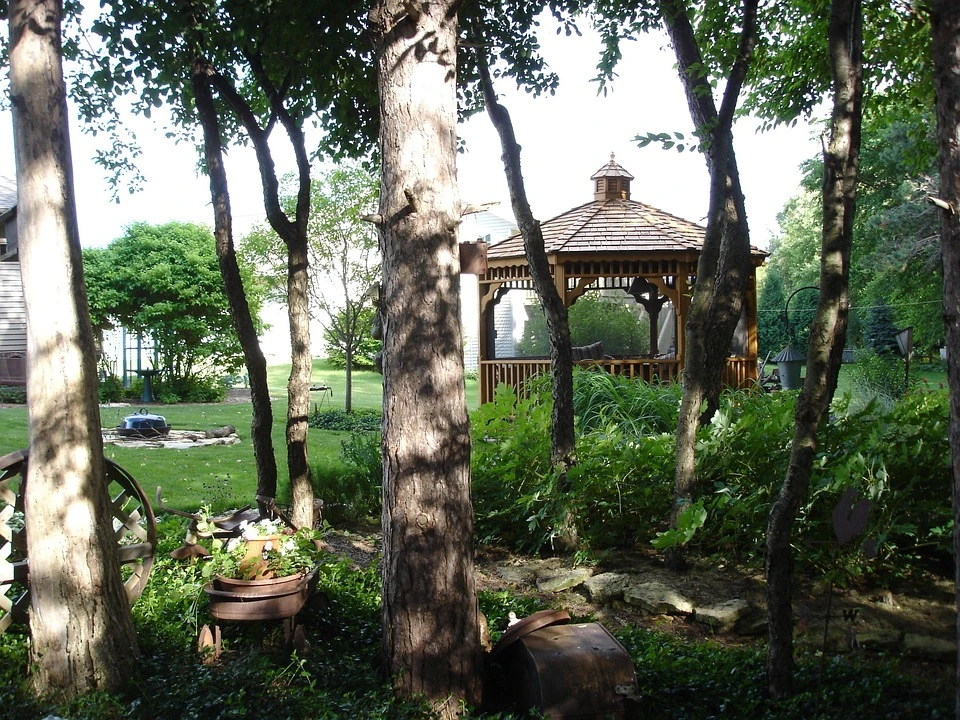 different buildings that go in your yard